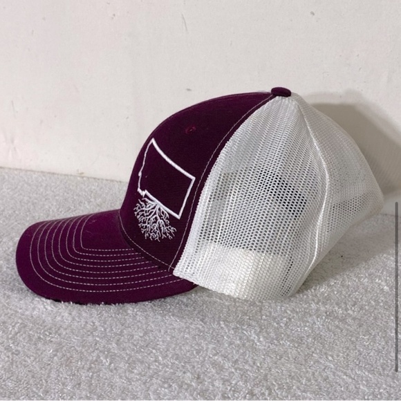 5/$25 WYR Richardson Burgundy White Mesh Back Snap Back Trucker Style Hat - Picture 5 of 11